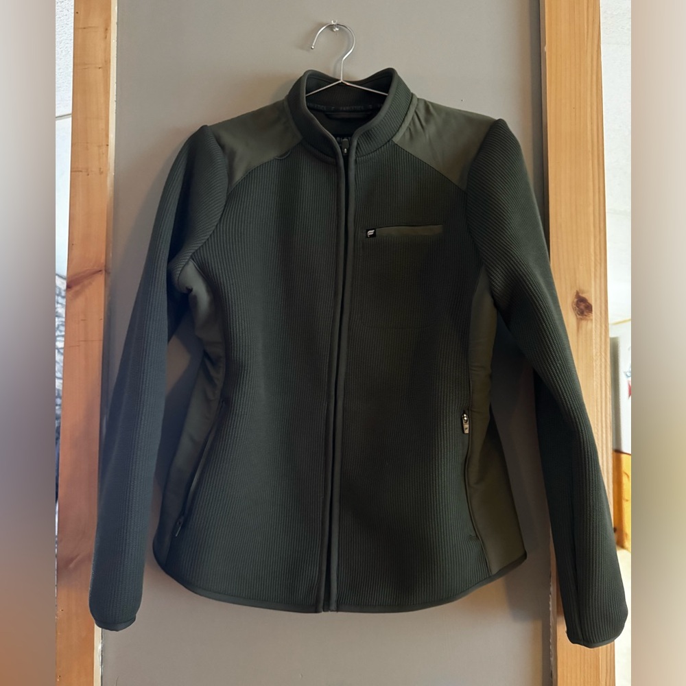 Fabletics Pace Knit Scrub Jacket in Utility Green